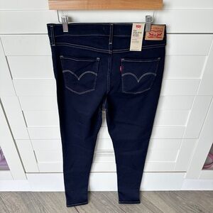 Levi’s 720 High Rise Super Skinny size 31 - dark denim. Brand new with tags